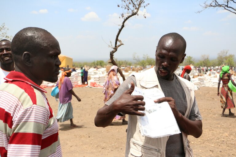 På frontlinjen med de som tvingades fly sina hem — Moses Oryema, Uganda
