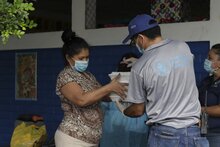 Tillhandahpållande av livsmedel i El Salvador - WFP/David Fernandez